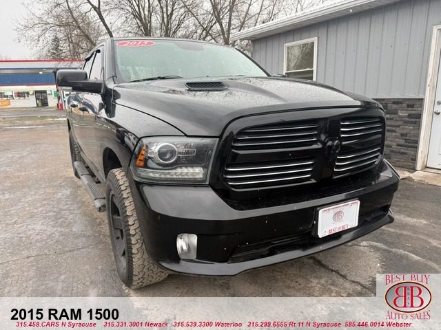 2015 RAM 1500 Sport Crew Cab 4WD