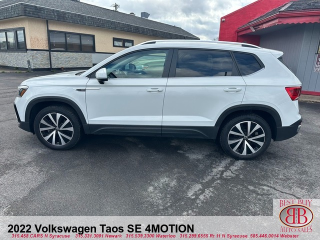 2022 Volkswagen Taos SE 4Motion