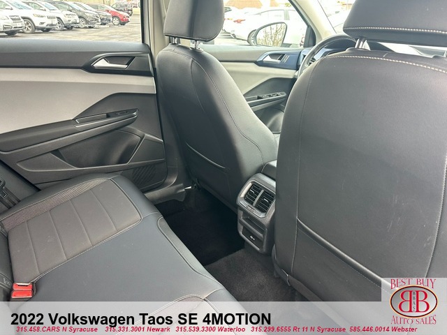 2022 Volkswagen Taos SE 4Motion