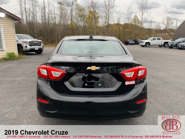 2019 Chevrolet Cruze LS