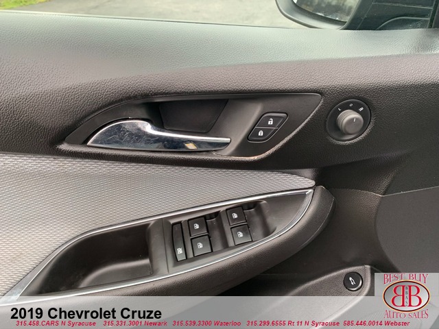 2019 Chevrolet Cruze LS
