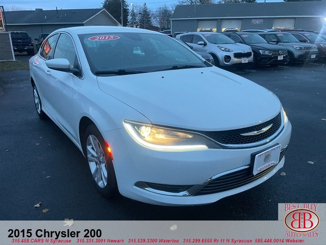 2015 Chrysler 200 Sedan