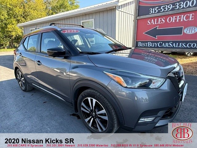 2020 Nissan Kicks SR