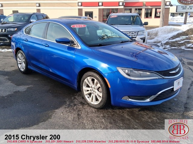 2015 Chrysler 200 Sedan