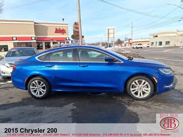 2015 Chrysler 200 Sedan
