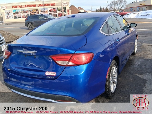 2015 Chrysler 200 Sedan