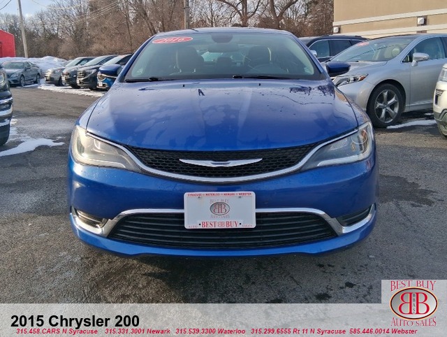 2015 Chrysler 200 Sedan