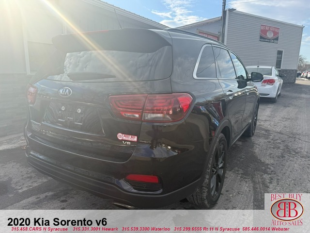 2020 Kia Sorento V6 AWD