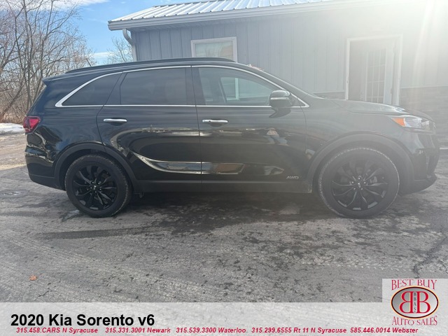 2020 Kia Sorento V6 AWD