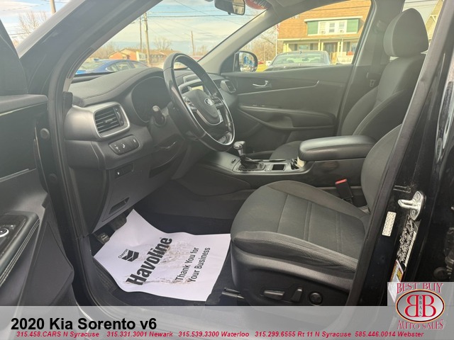 2020 Kia Sorento V6 AWD
