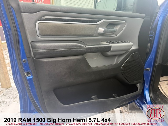 2019 RAM 1500 Big Horn Hemi 5.7L Crew Cab 4X4